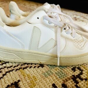 Veja sneakers